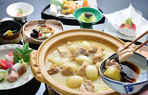 Jisaku's signature mizutaki chicken hot pot