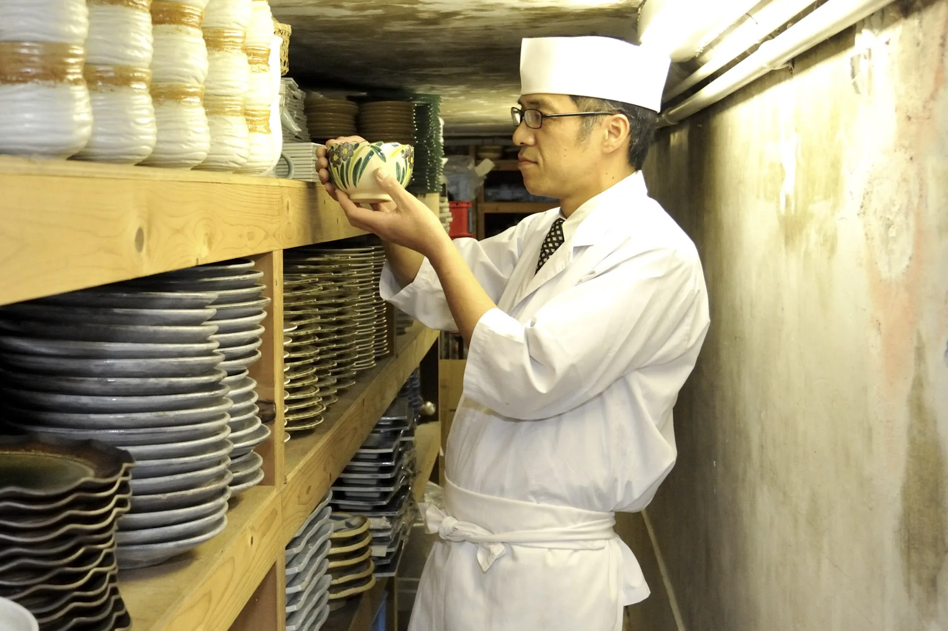 Seasonal dishes presented on fine Japanese tableware
